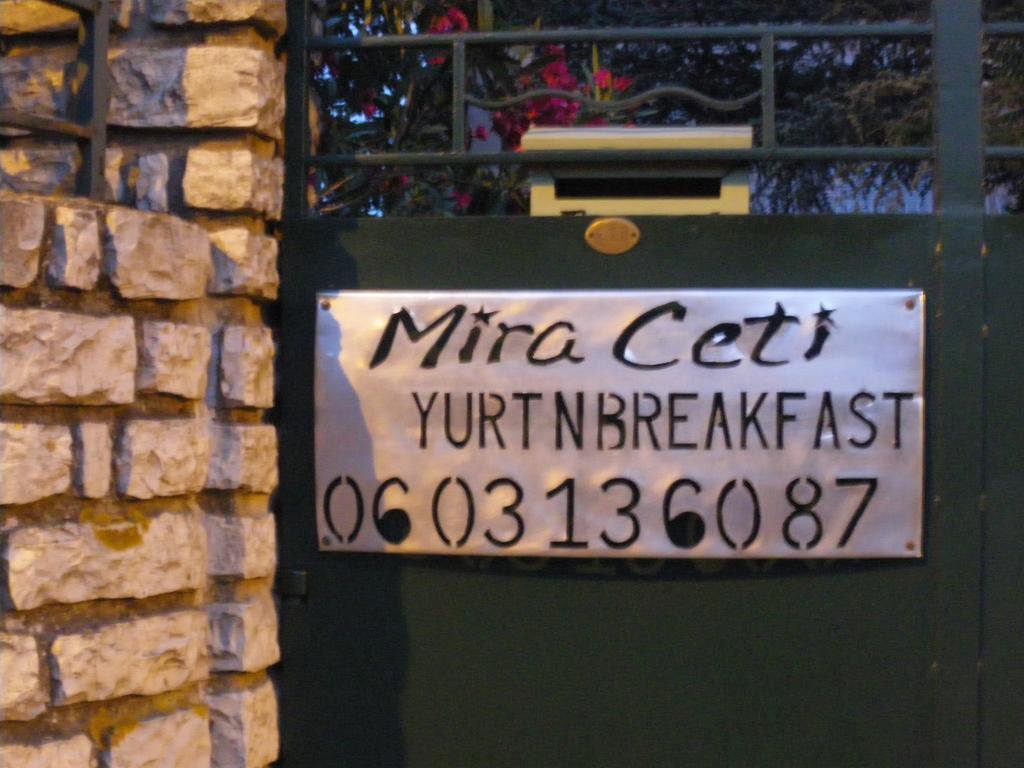 Bed and Breakfast Mira Ceti Yurt Sète Exteriér fotografie